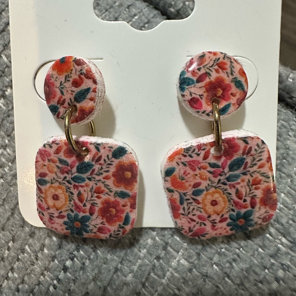 Floral Patterned Earrings